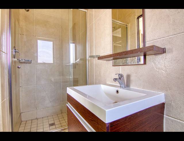 2 BEDROOM APARTMENT FOR SALE IN FOURWAYS